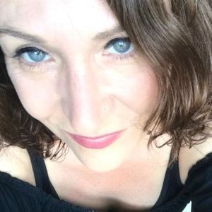 Meet your Posher, Kari